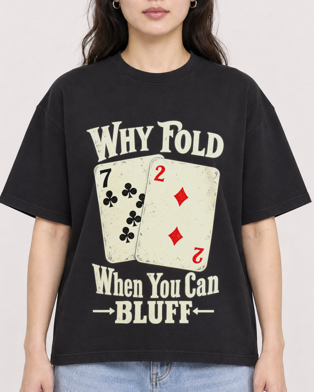 Mockup Boxy Heavyweight Tee Black female close-up 03
