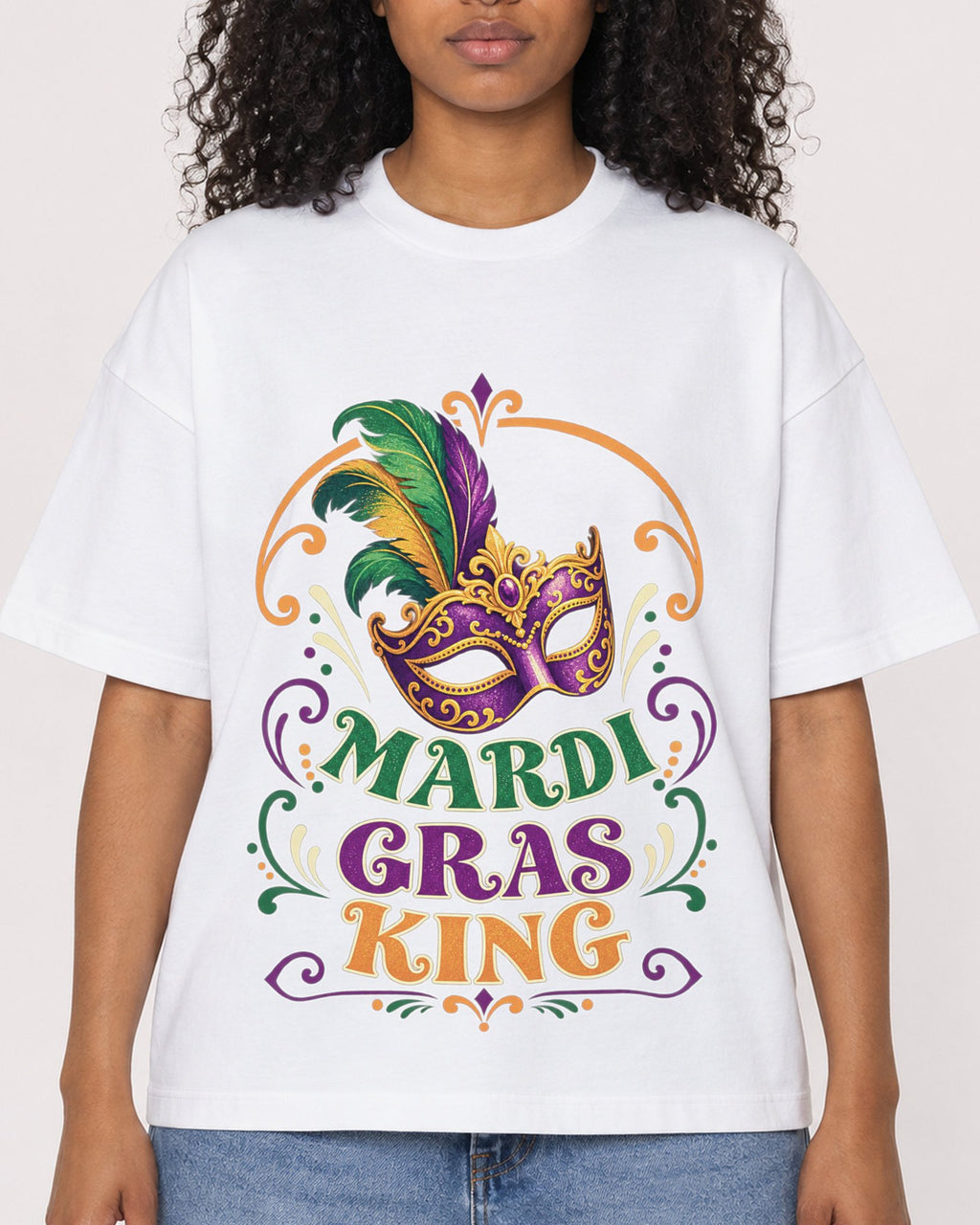 Mockup Boxy Heavyweight Tee White female close-up 05