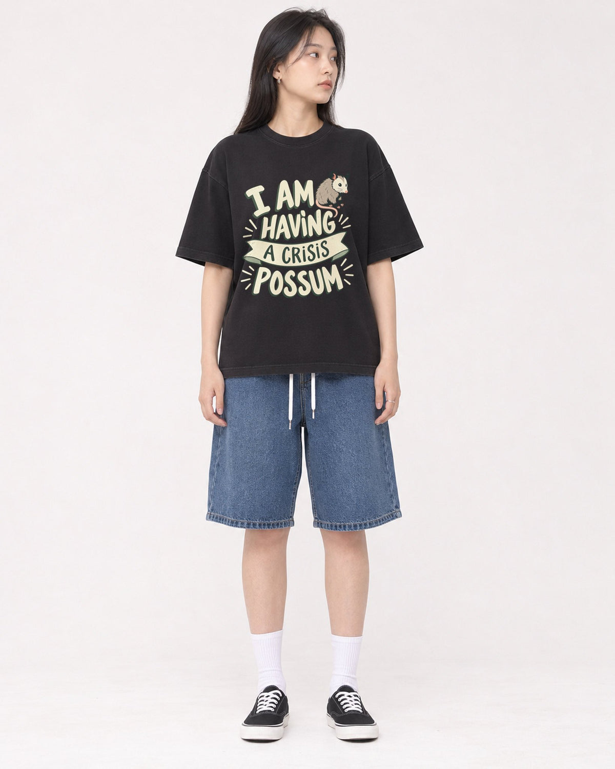 Mockup Boxy Heavyweight Tee Black female full-body 01