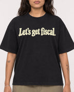 Mockup Boxy Heavyweight Tee Black female close-up 06