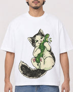 Mockup Boxy Heavyweight Tee White male close-up 02