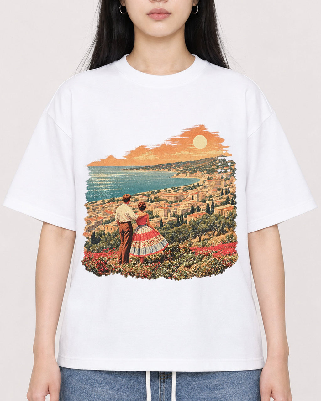 Mockup Boxy Heavyweight Tee White female close-up 01