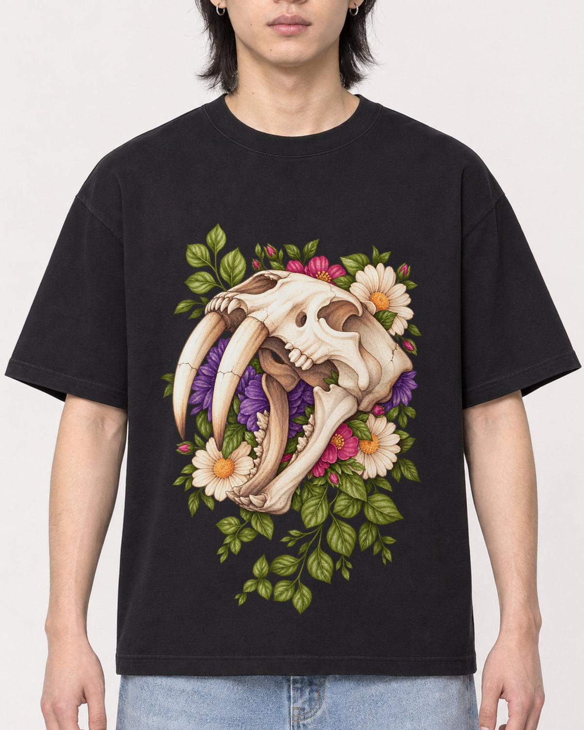 Mockup Boxy Heavyweight Tee Black male close-up 41