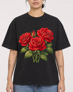 Mockup Boxy Heavyweight Tee Black female close-up 12