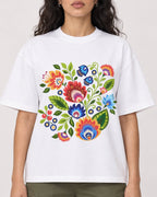 Mockup Boxy Heavyweight Tee White female close-up 07