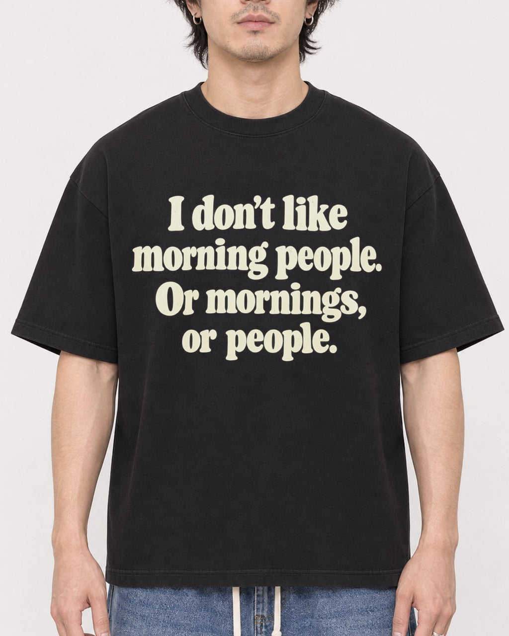 Mockup Boxy Heavyweight Tee Black male close-up 03