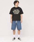Mockup Boxy Heavyweight Tee Black male full-body 03
