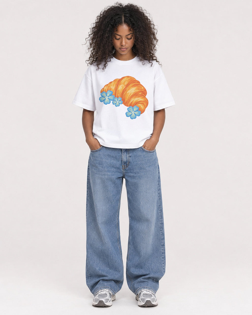 Mockup Boxy Heavyweight Tee White female full-body 05