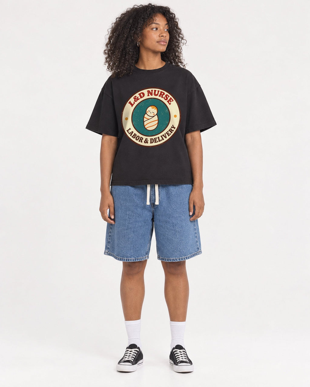 Mockup Boxy Heavyweight Tee Black female full-body 05