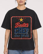 Mockup Boxy Heavyweight Tee Black female close-up 12