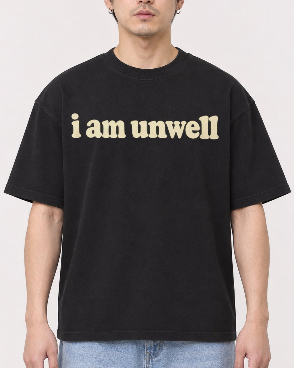 Mockup Boxy Heavyweight Tee Black male close-up 13