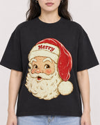 Mockup Boxy Heavyweight Tee Black female close-up 03