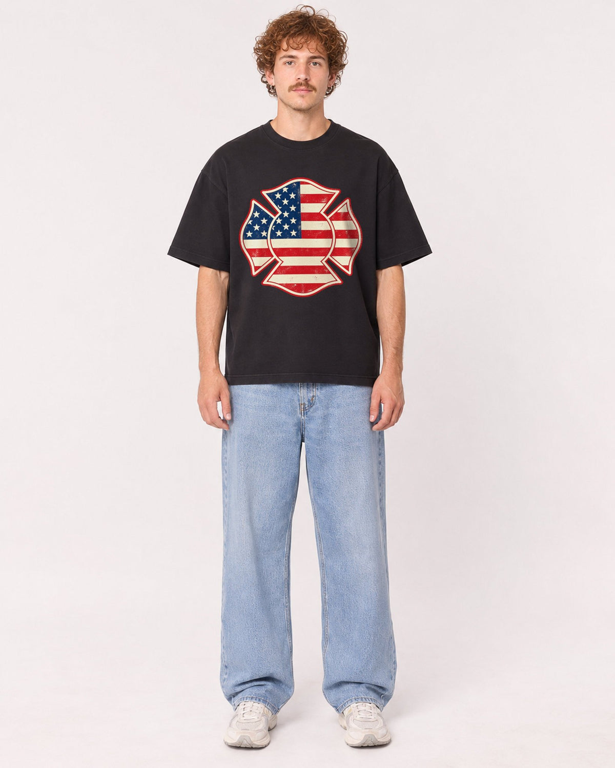 Mockup Boxy Heavyweight Tee Black male full-body 09