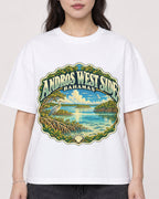Mockup Boxy Heavyweight Tee White female close-up 03