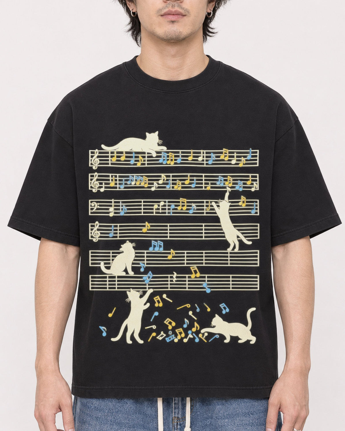 Mockup Boxy Heavyweight Tee Black male close-up 03