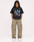 Mockup Boxy Heavyweight Tee Black female full-body 06