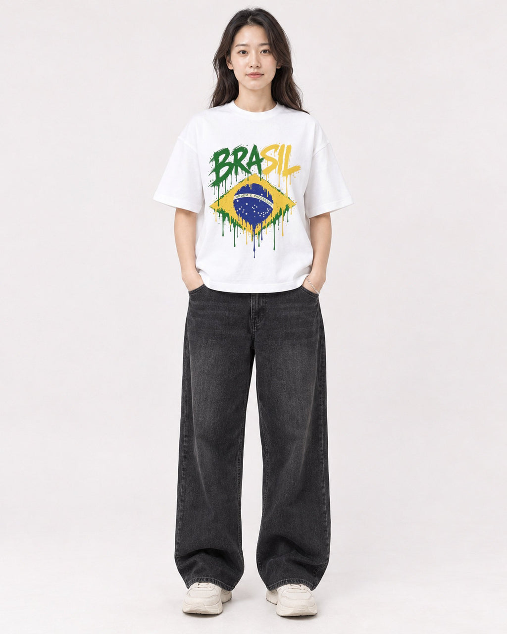 Mockup Boxy Heavyweight Tee White female full-body 03