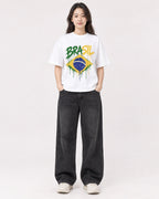 Mockup Boxy Heavyweight Tee White female full-body 03