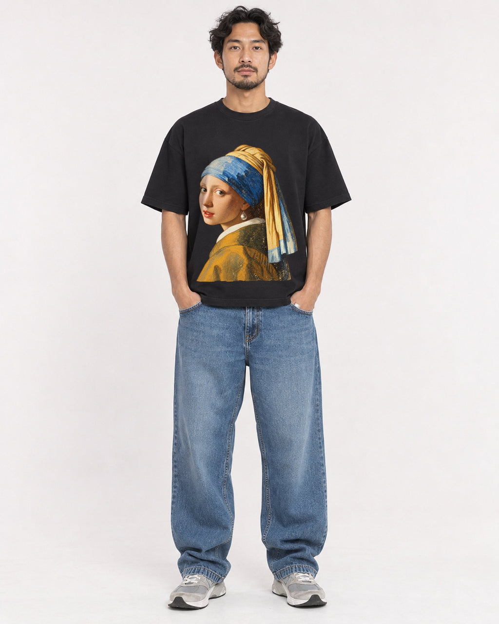 Mockup Boxy Heavyweight Tee Black male full-body 02