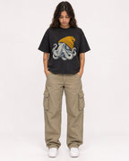 Mockup Boxy Heavyweight Tee Black female full-body 06