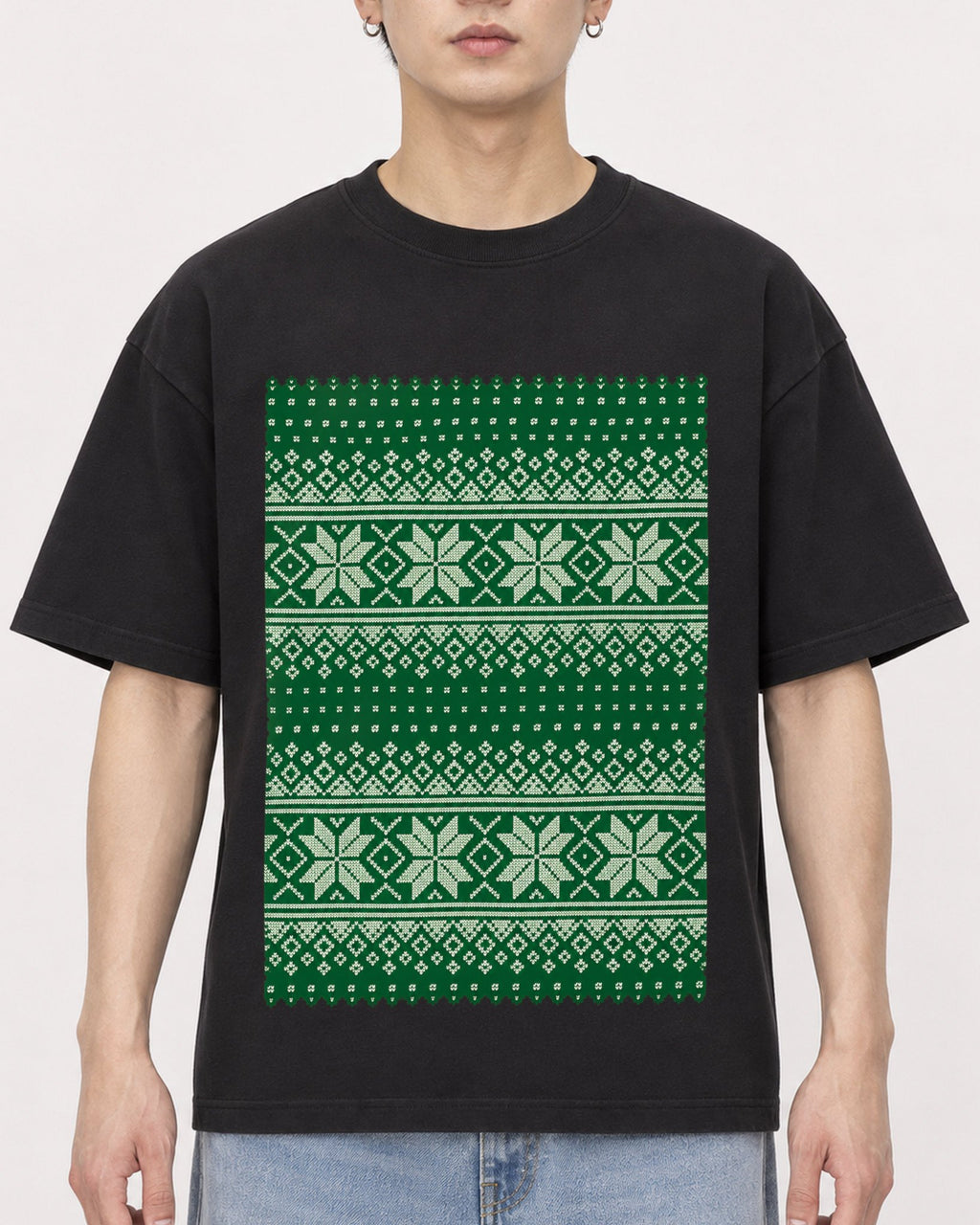 Mockup Boxy Heavyweight Tee Black male close-up 01