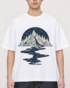 Mockup Boxy Heavyweight Tee White male close-up 01