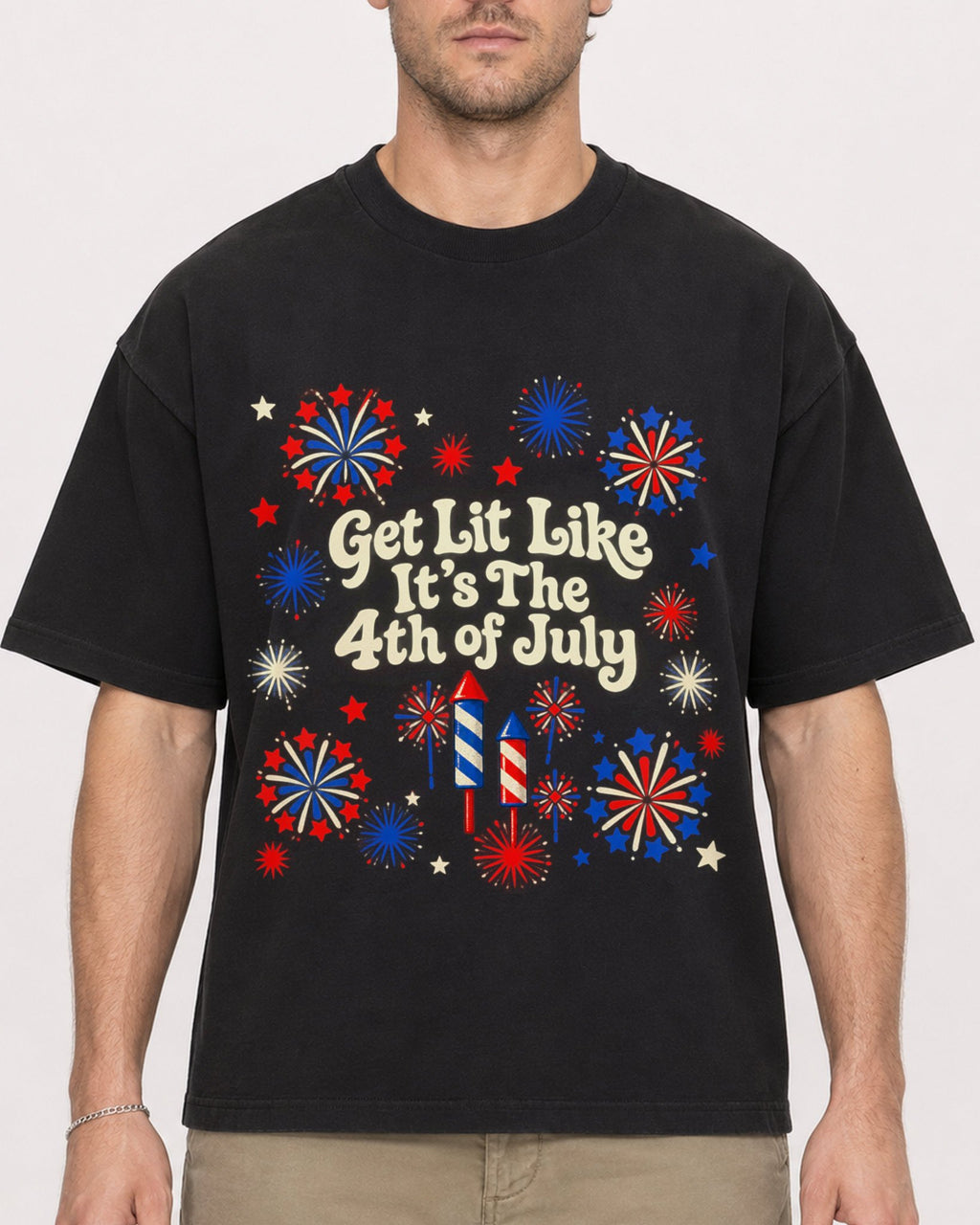 Mockup Boxy Heavyweight Tee Black male close-up 08