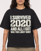 Mockup Boxy Heavyweight Tee Black female close-up 06