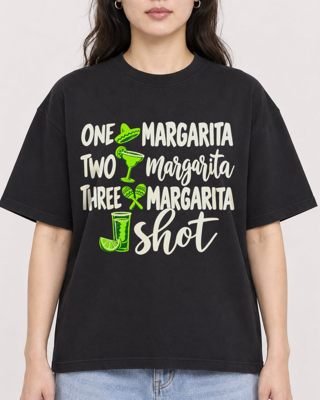 Mockup Boxy Heavyweight Tee Black female close-up 03