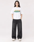 Mockup Boxy Heavyweight Tee White female full-body 03