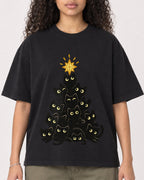 Mockup Boxy Heavyweight Tee Black female close-up 10