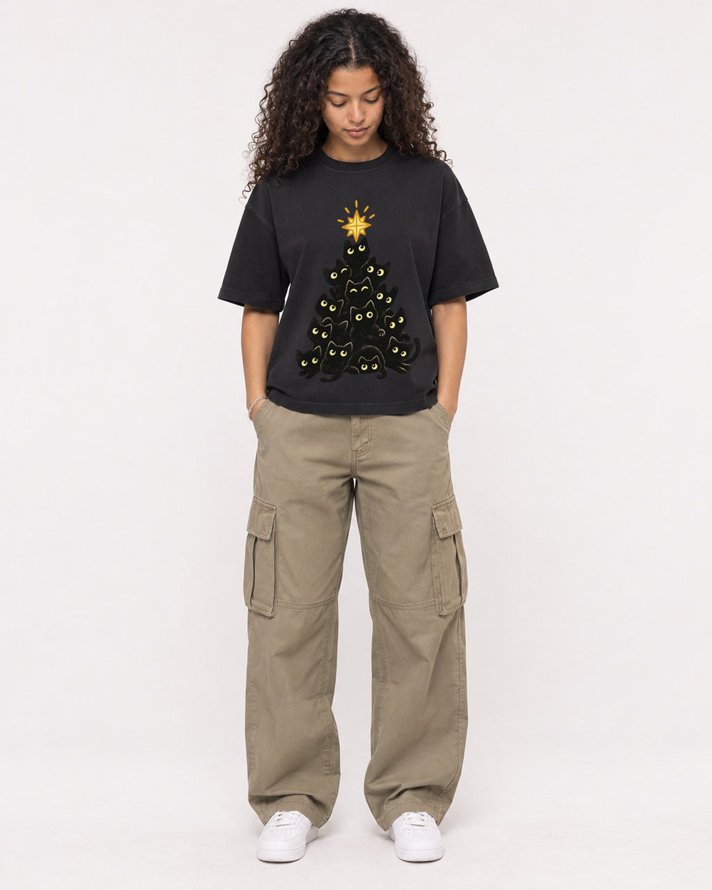 Mockup Boxy Heavyweight Tee Black female full-body 10