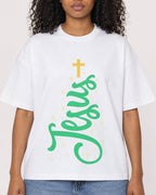 Mockup Boxy Heavyweight Tee White female close-up 05