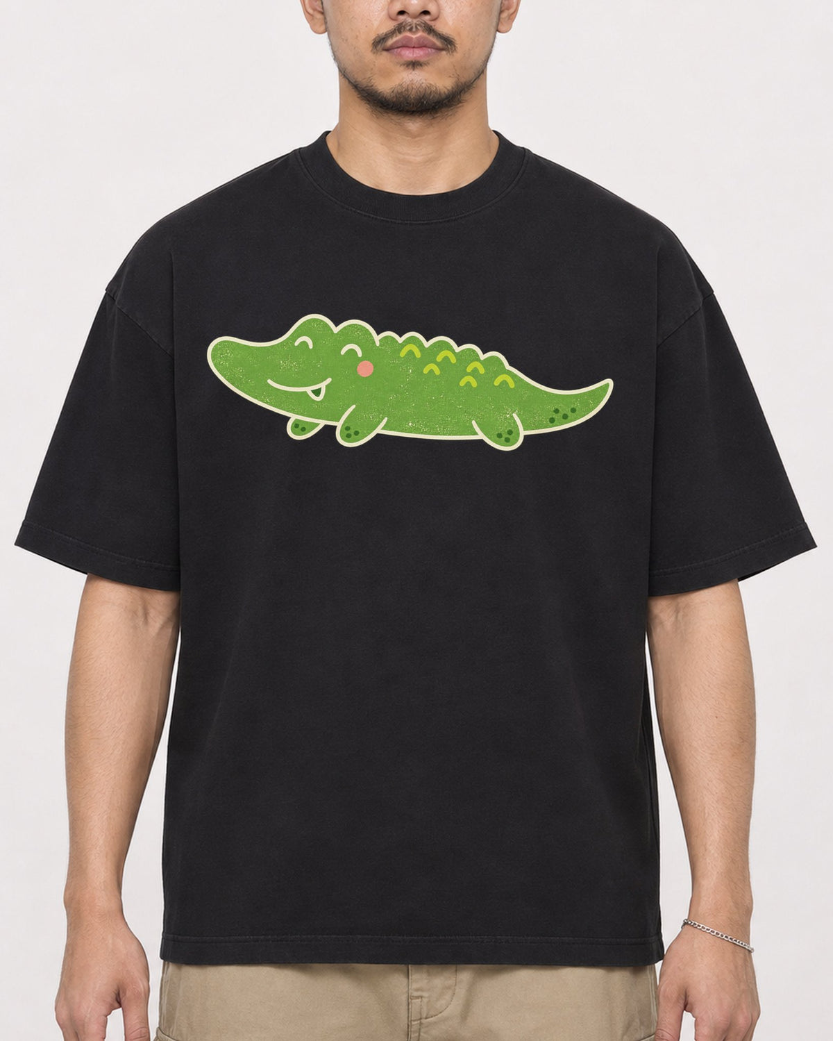 Mockup Boxy Heavyweight Tee Black male close-up 32