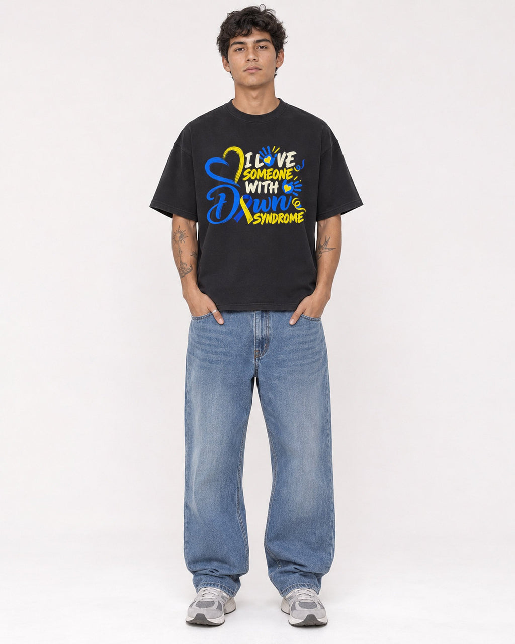 Mockup Boxy Heavyweight Tee Black male full-body 06