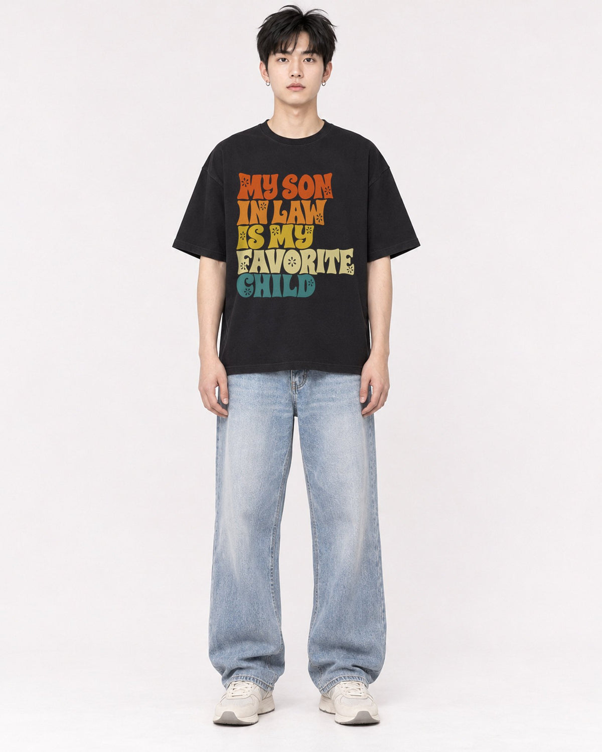 Mockup Boxy Heavyweight Tee Black male full-body 01