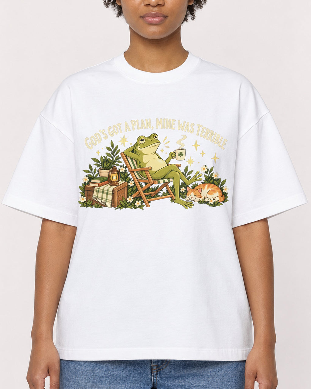 Mockup Boxy Heavyweight Tee White female close-up 35