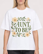 Mockup Boxy Heavyweight Tee White female close-up 08
