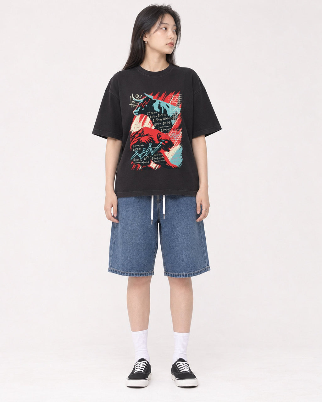 Mockup Boxy Heavyweight Tee Black female full-body 01