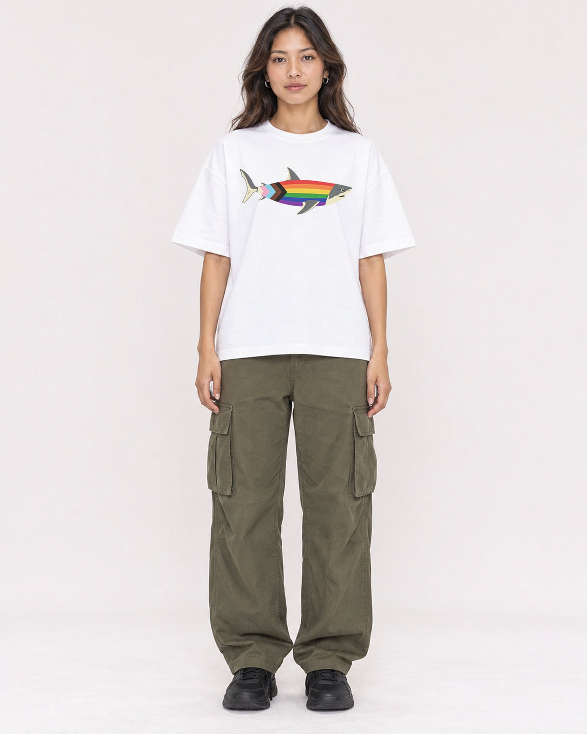 Mockup Boxy Heavyweight Tee White female full-body 02