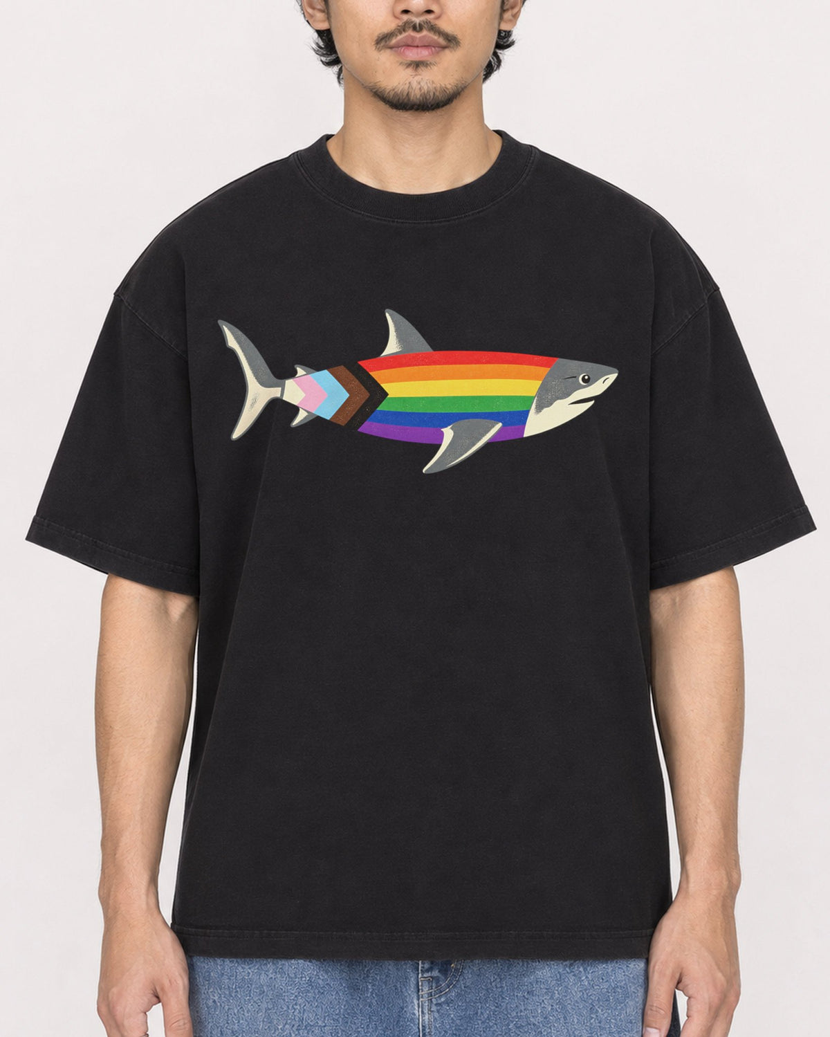 Mockup Boxy Heavyweight Tee Black male close-up 02