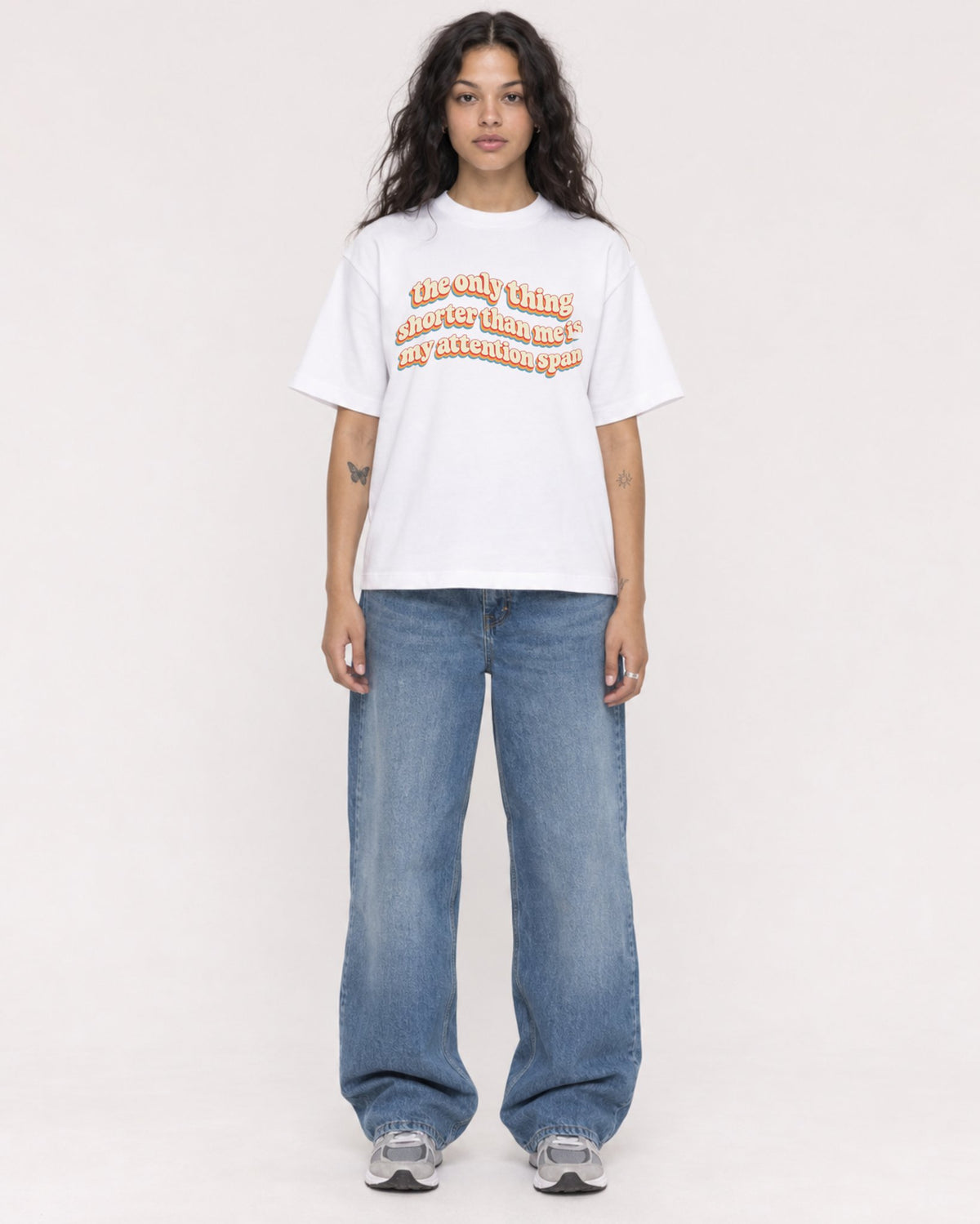 Mockup Boxy Heavyweight Tee White female full-body 30