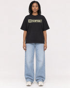 Mockup Boxy Heavyweight Tee Black female full-body 15