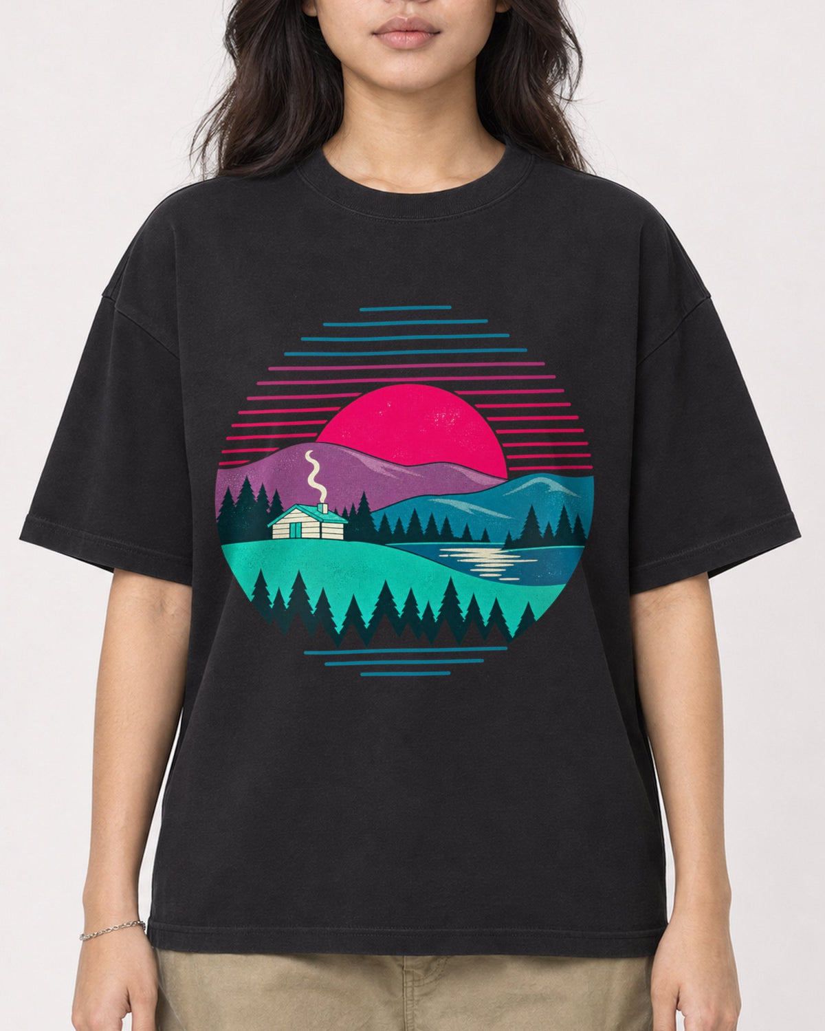 Mockup Boxy Heavyweight Tee Black female close-up 02