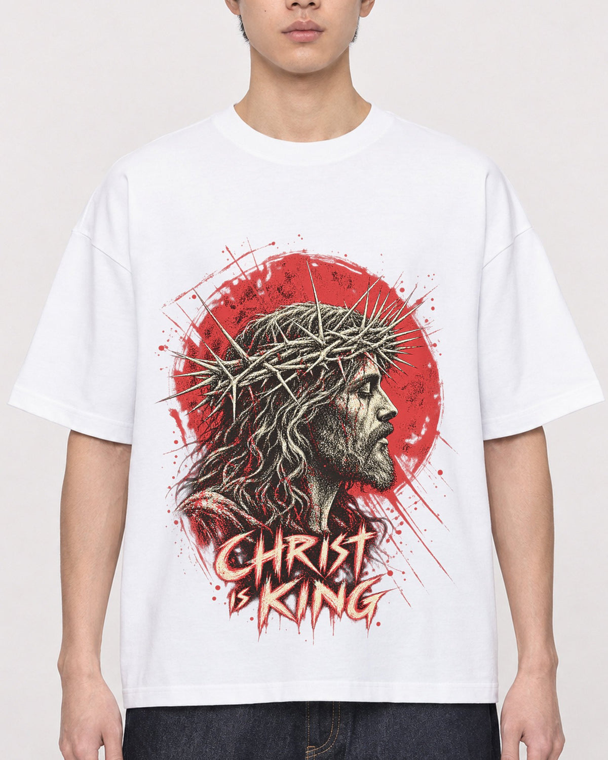 Mockup Boxy Heavyweight Tee White male close-up 01