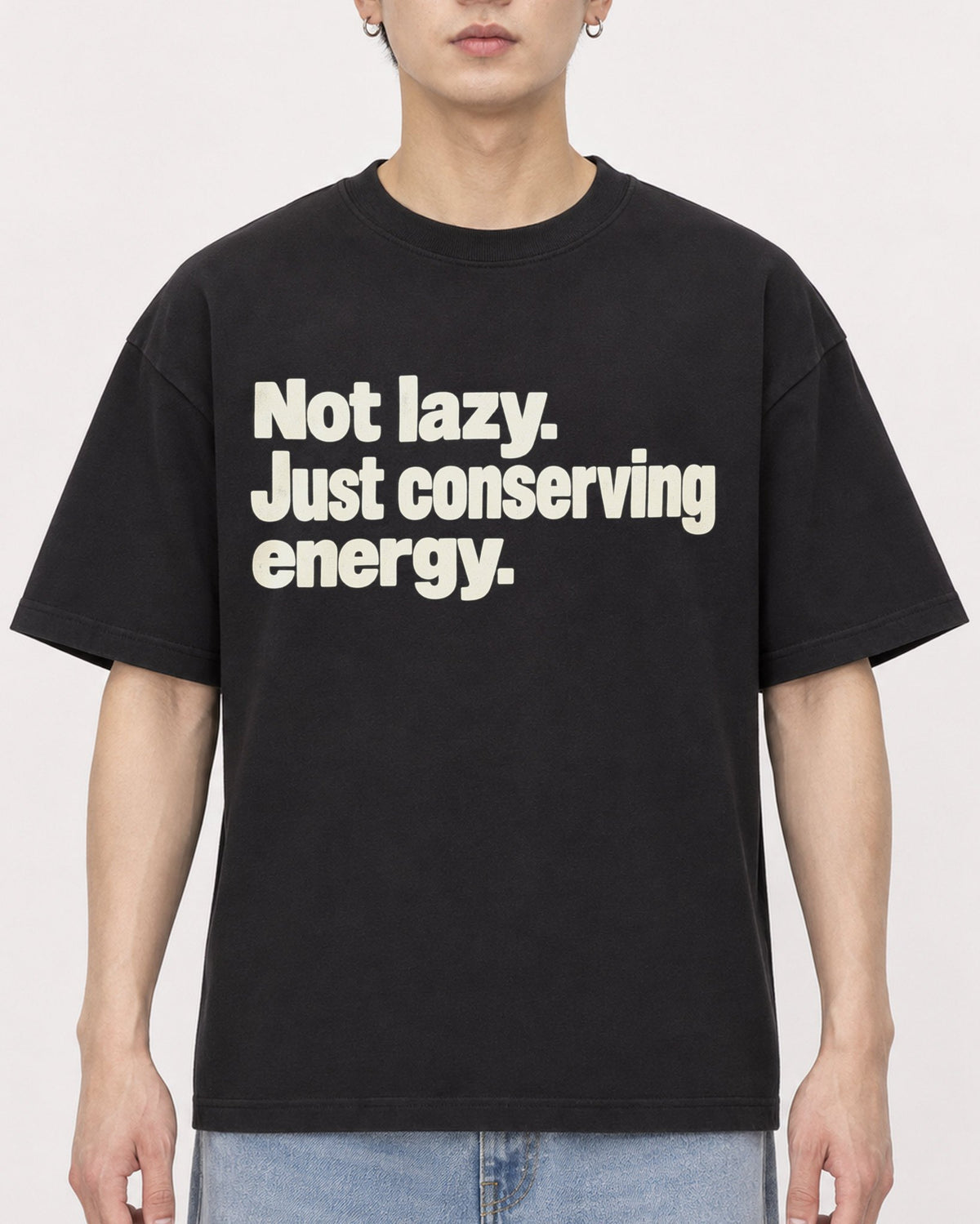 Mockup Boxy Heavyweight Tee Black male close-up 01