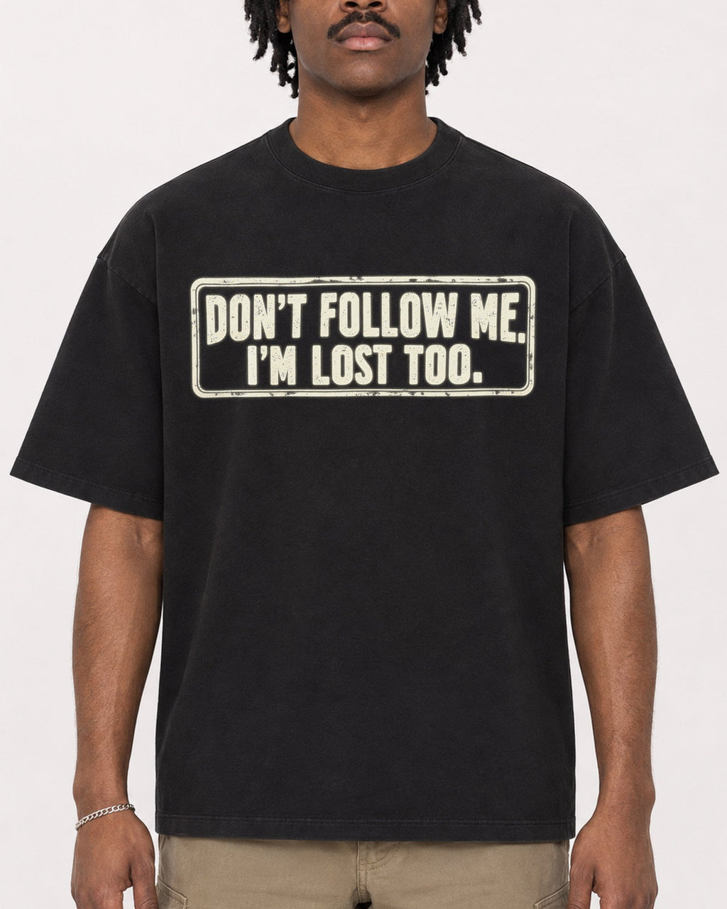 Mockup Boxy Heavyweight Tee Black male close-up 04