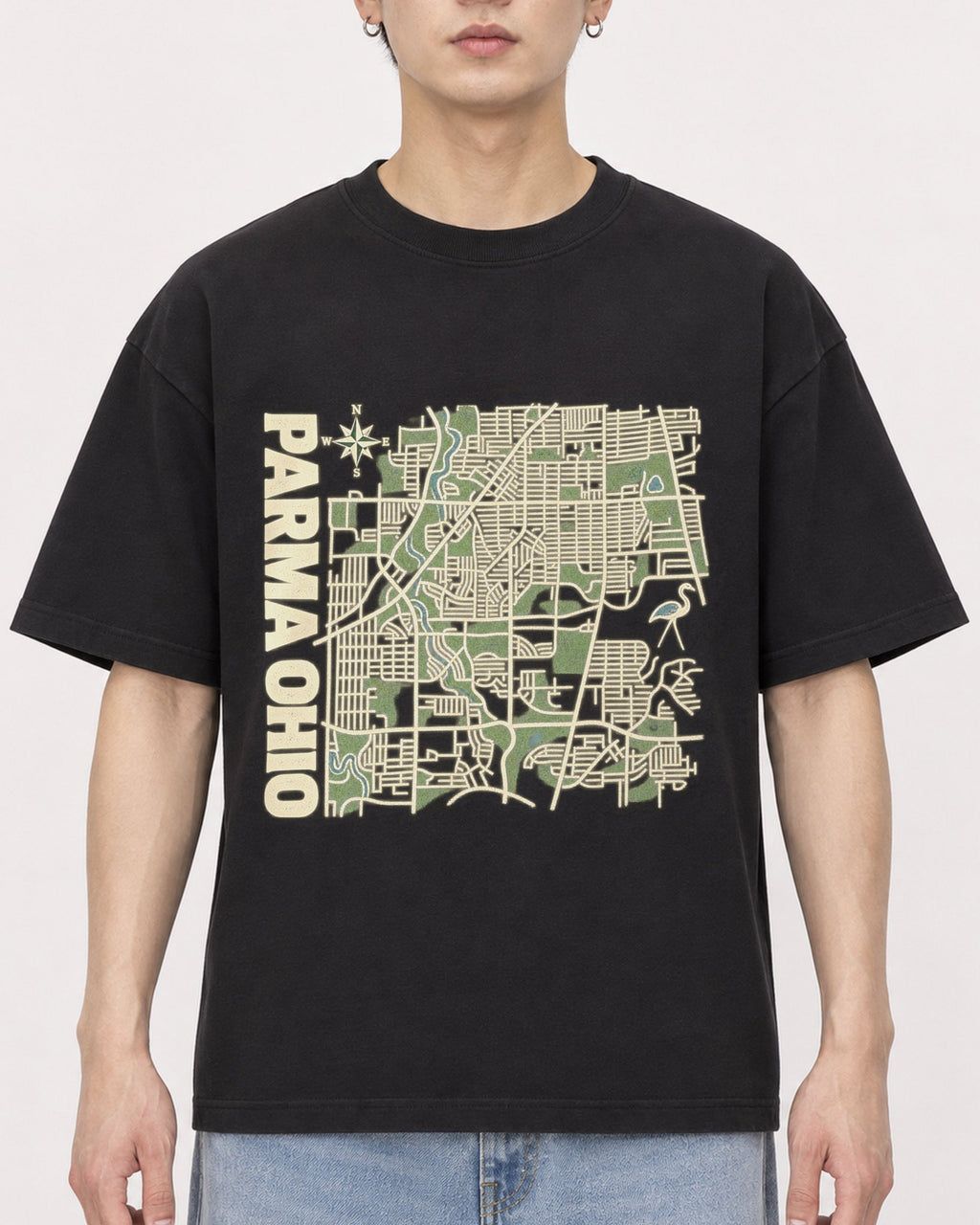 Mockup Boxy Heavyweight Tee Black male close-up 01