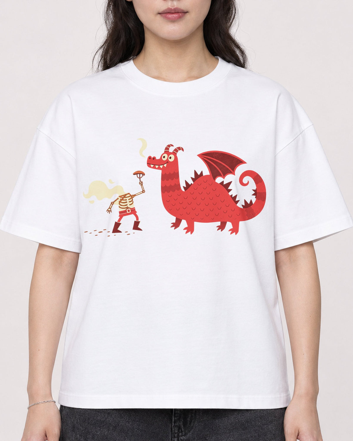 Mockup Boxy Heavyweight Tee White female close-up 03