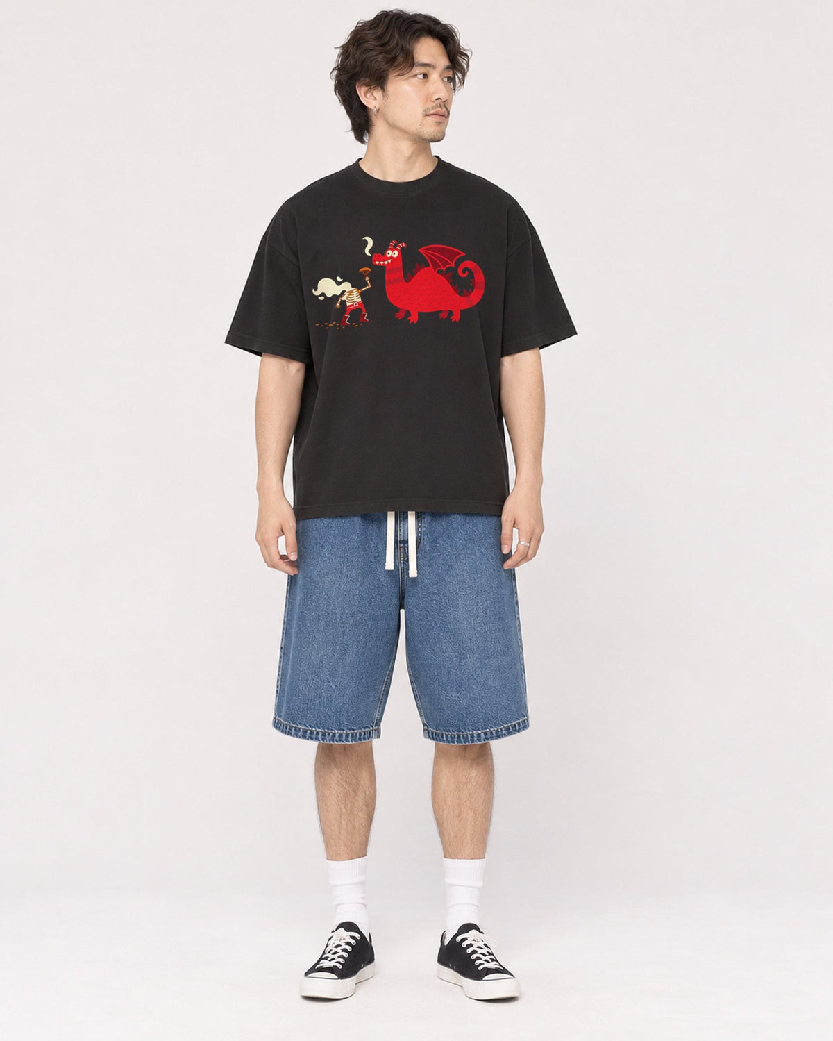 Mockup Boxy Heavyweight Tee Black male full-body 03